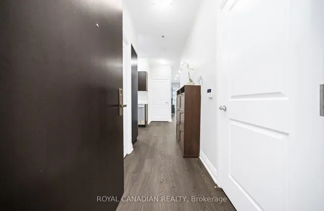55 Speers Rd #308, Oakville 4