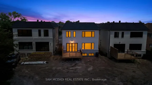 2354 Eighth Line, Oakville 5