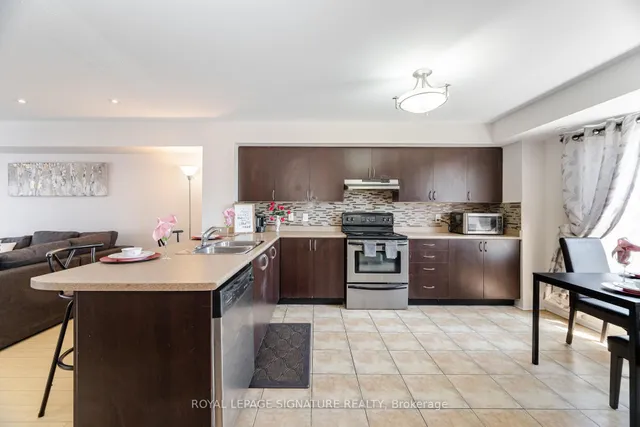 4855 Half Moon Grve #3, Mississauga 4