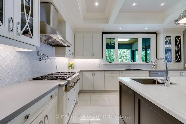 1399 WILLOWDOWN Rd, Oakville 5