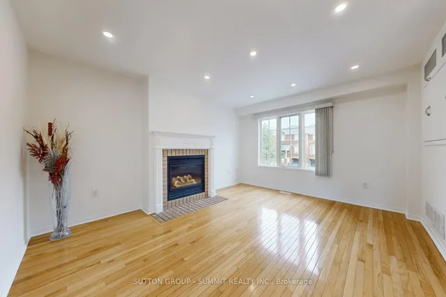 1591 WOODHENGE Way, Mississauga 5