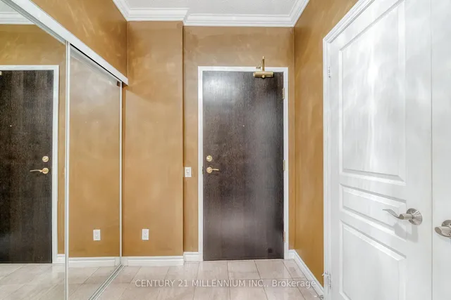 1 Belvedere Crt #1506, Brampton 5