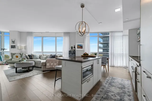 59 Annie Craig Dr #1004, Toronto 3