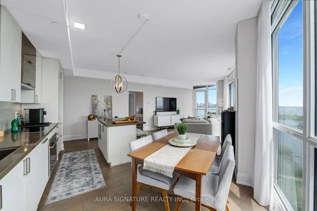 59 Annie Craig Dr #1004, Toronto 5