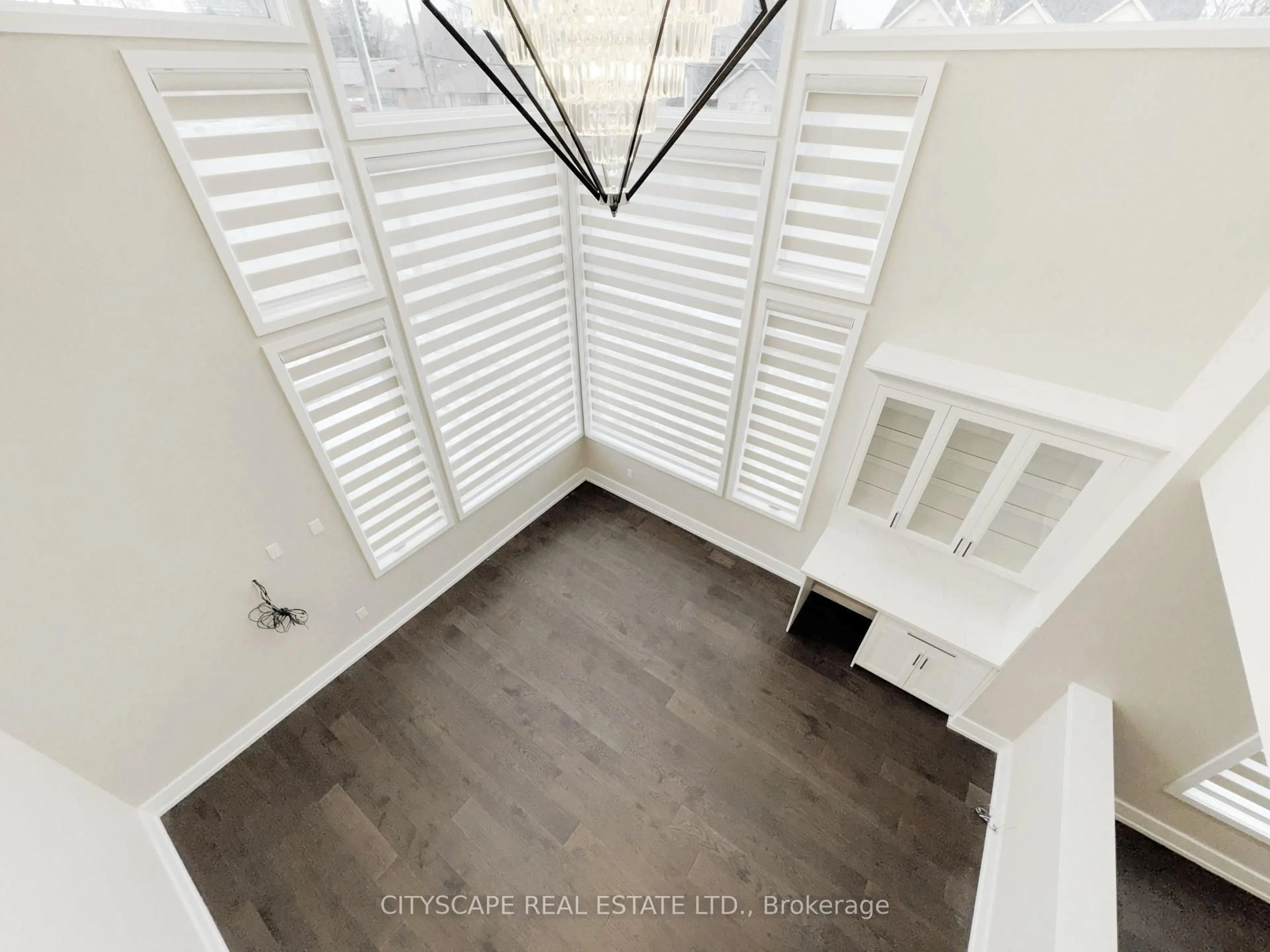 trreb/IMG-W13797354_1a4b57f1-93bd-4355-ba1a-44959db32e95-l.jpg