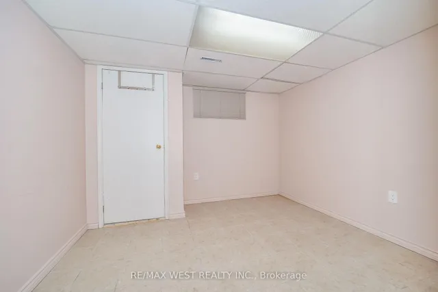 16 Opal Crt, Toronto 2