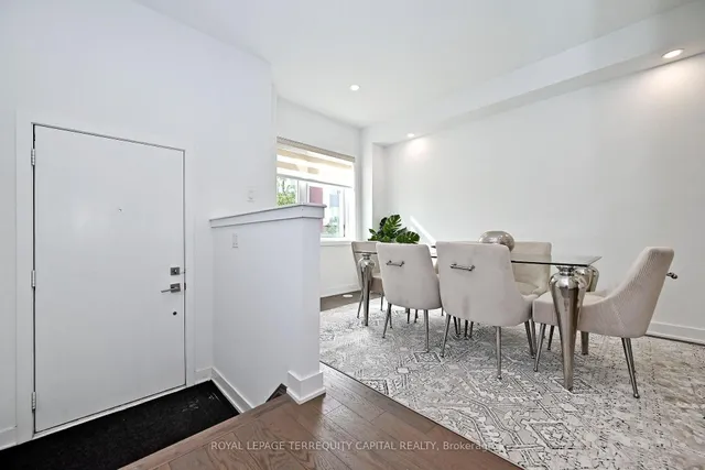 101 William Duncan Rd, Toronto 5