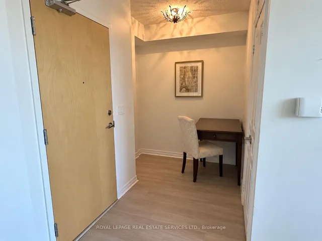 220 Burnhamthorpe Rd #505, Mississauga 5