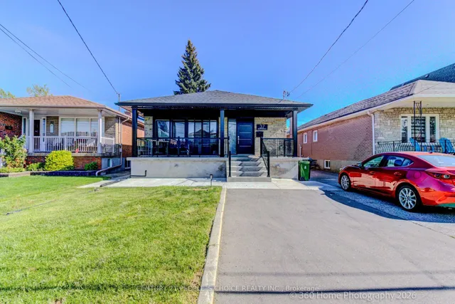37 Bentworth Ave, Toronto 4