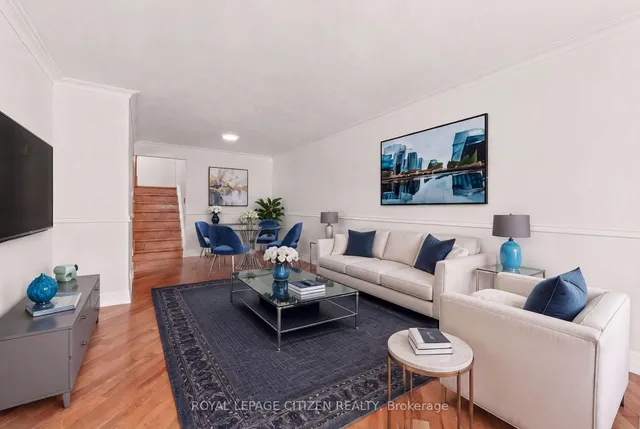 53 Grampian Cres, Toronto 5