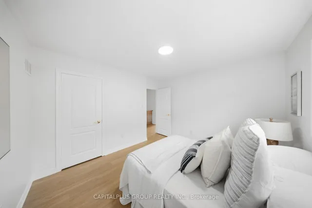 3287 Crimson King Circ, Mississauga 5