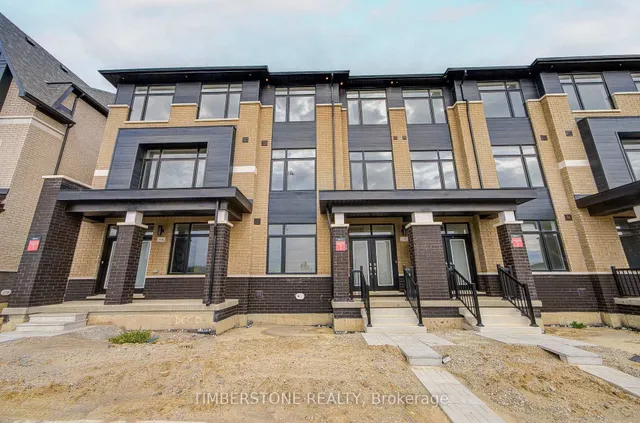 110 Arnold Circ, Brampton 2