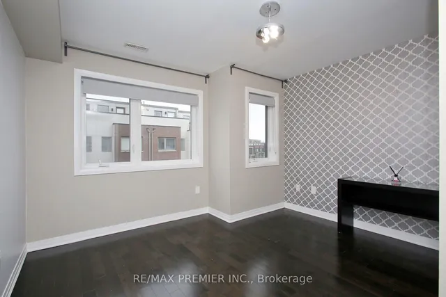 152 Frederick Tisdale Dr, Toronto 5