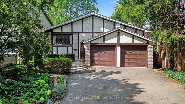 1577 Thompson St, Mississauga 5