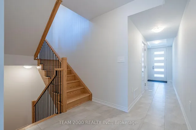 5927 Saigon St, Mississauga 2
