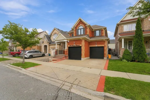 238 Schreyer Cres, Milton 3