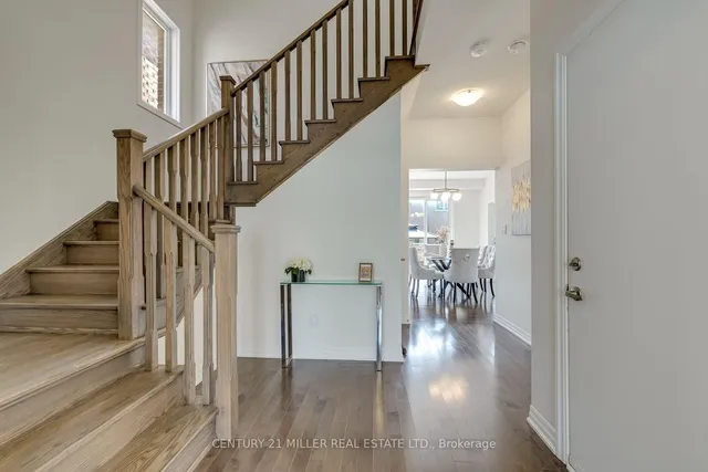 82 Merlin St, Oakville 3
