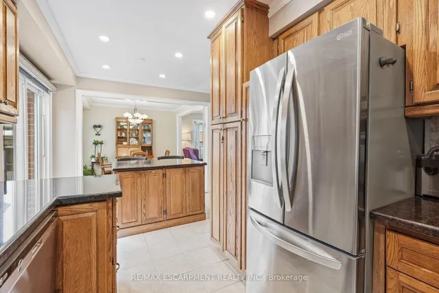 607 CLOVER PARK Cres, Milton 4