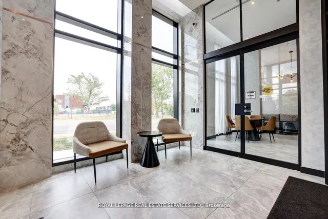 3005 Pine Glen Rd #712, Oakville 3