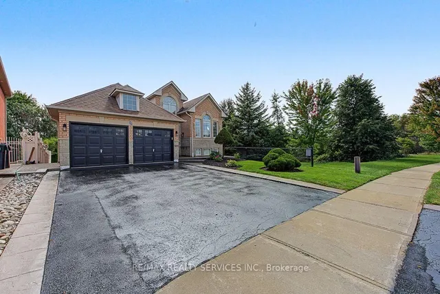 33 Woodvalley Dr, Brampton 2