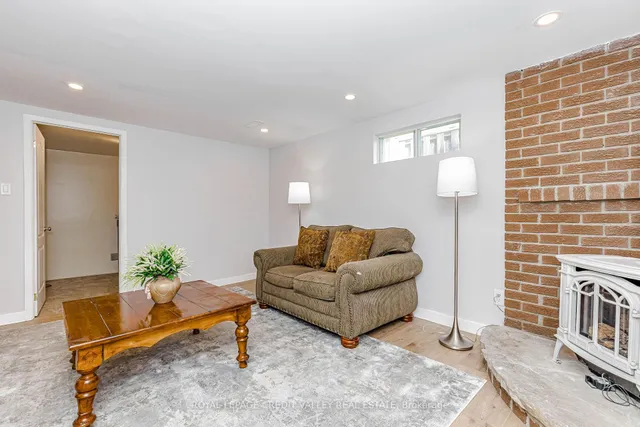 14 Carlton Dr, Orangeville 3