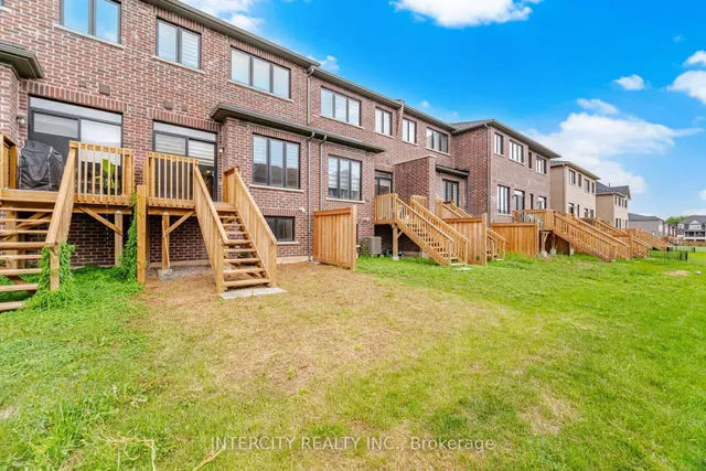 1378 National Common, Burlington 5