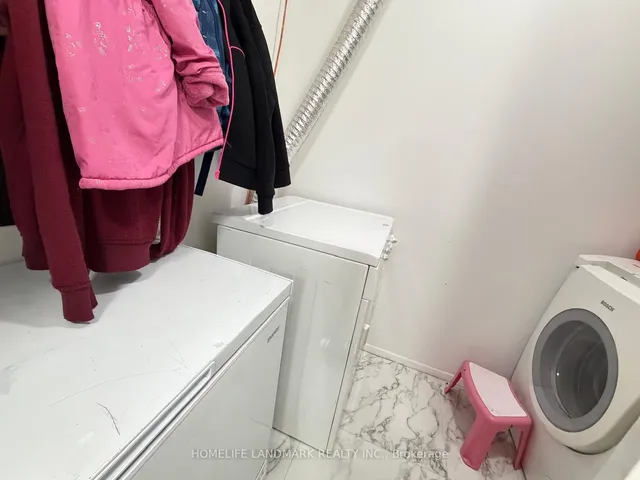 370 Dixon Rd #716, Toronto 4
