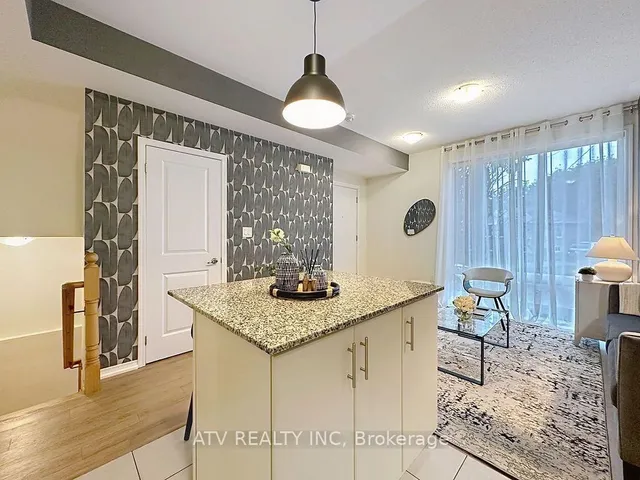 26 Fieldway Rd #35, Toronto 4