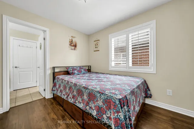 48 Game Creek Cres, Brampton 4