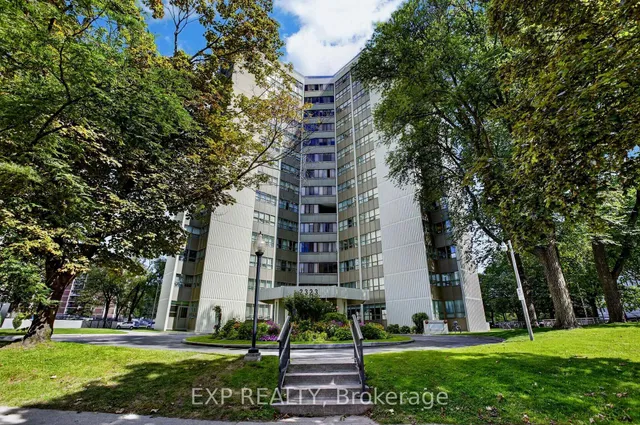 2323 Confederation Pkwy #808, Mississauga 2