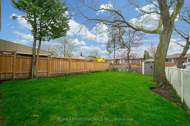 1877 Silverberry Cres, Mississauga 4