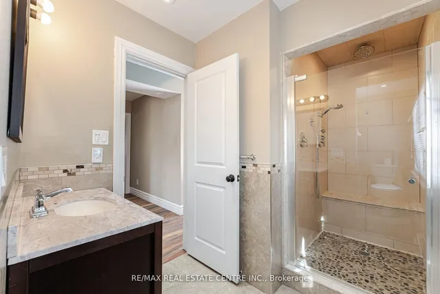 174 Victoria St, Brampton 3