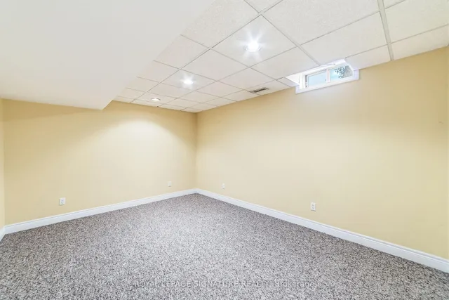 735 Poplar Rd, Milton 3