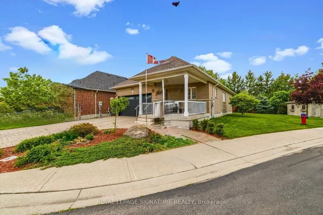 735 Poplar Rd, Milton 5