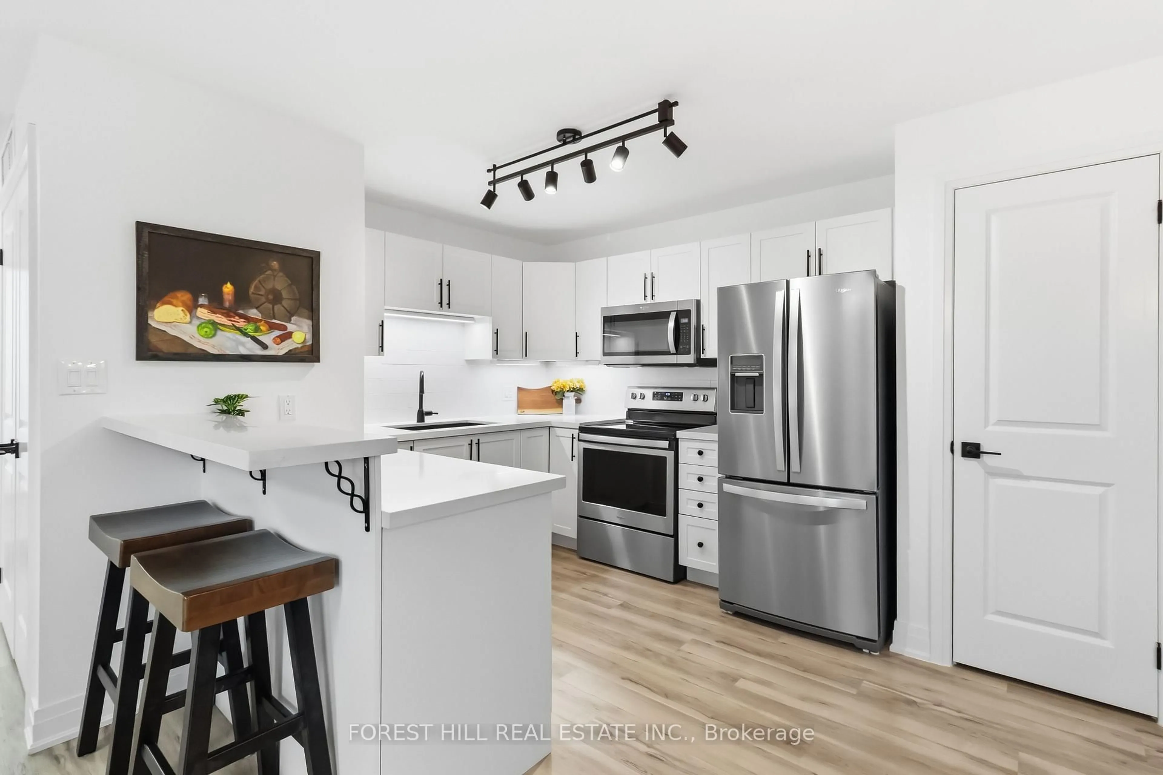 trreb/IMG-W13809854_a7907101-e5b1-493c-a553-20da56520176-l.jpg