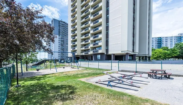 1455 Lawrence Ave #1004, Toronto 3