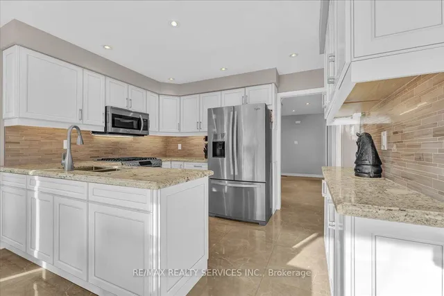 18 Corkett Dr, Brampton 5