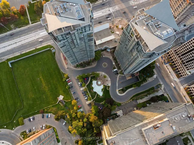 1 Elm Dr #2705, Mississauga 3