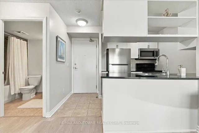 2391 Central Park Dr #807, Oakville 3