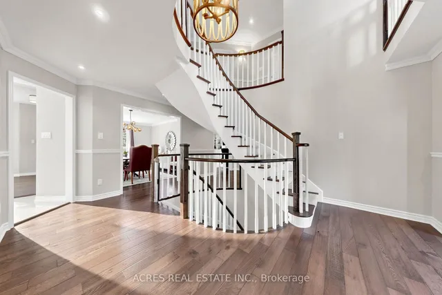 30 Casper Cres, Brampton 2