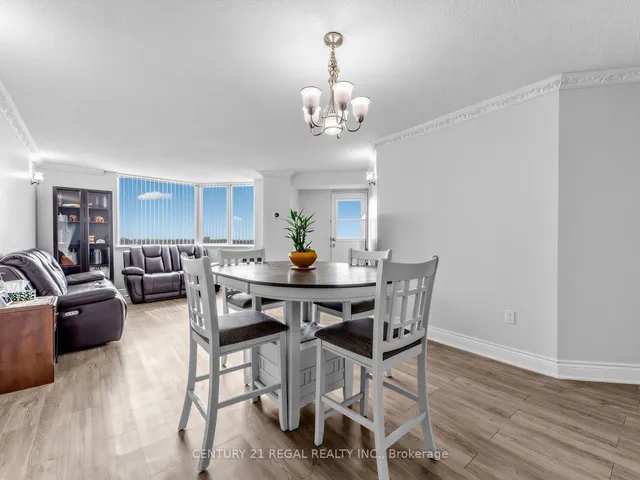 234 Albion Rd #2105, Toronto 5