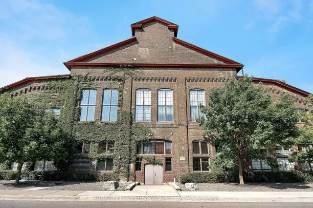 1100 Lansdowne Ave #339, Toronto 2