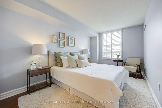 221 Robinson St #204, Oakville 5