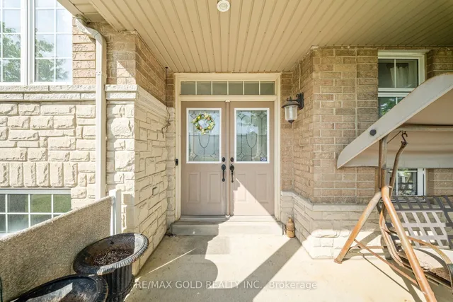 261 Mountainash Rd, Brampton 5