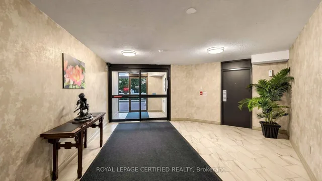 3650 Kaneff Cres #802, Mississauga 5