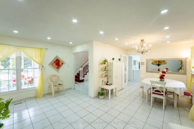 30 Daffodil Pl, Brampton 5