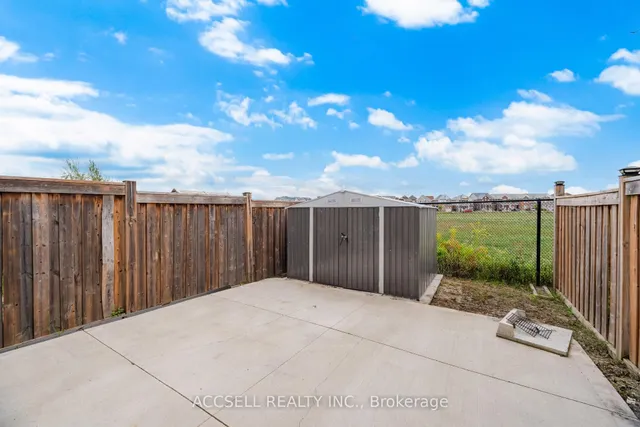 80 Bannister Cres, Brampton 3