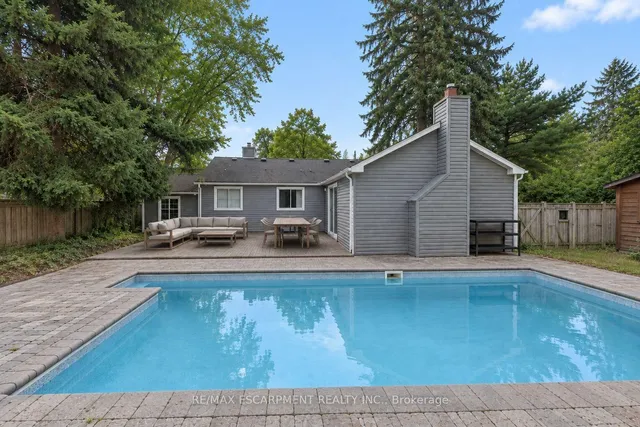 505 Patricia Dr, Oakville 3