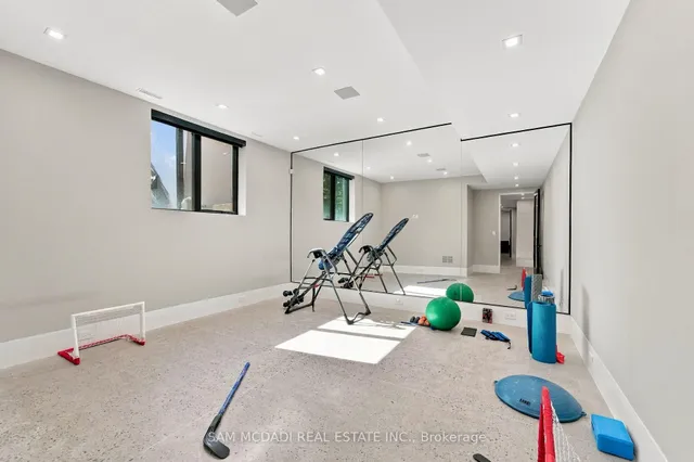 112 Elton Park Rd, Oakville 5