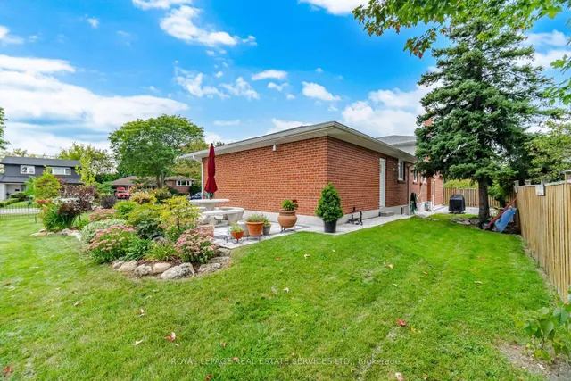 726 Netherton Cres, Mississauga 2